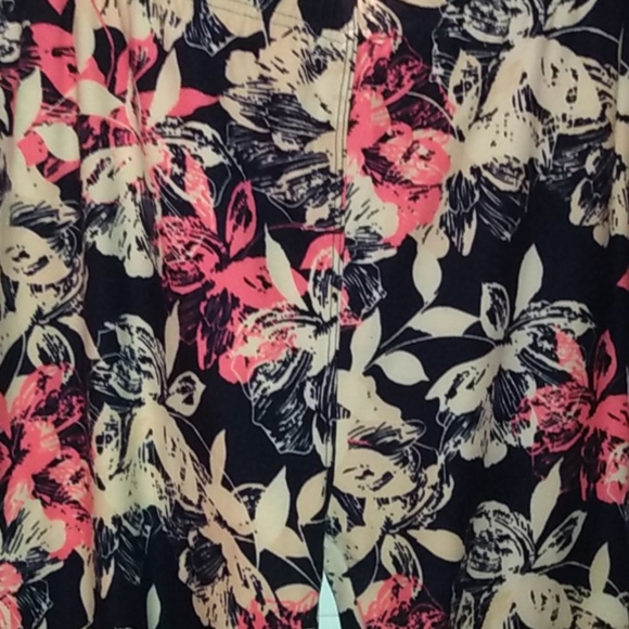 Leggings - Picture 3 of 6